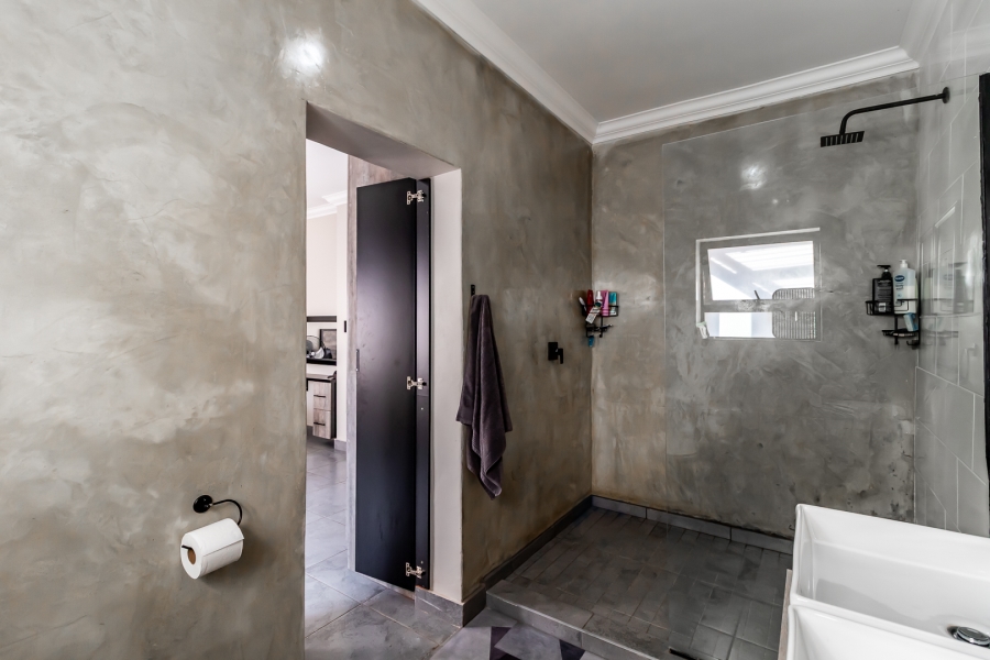 4 Bedroom Property for Sale in Rietfontein Gauteng