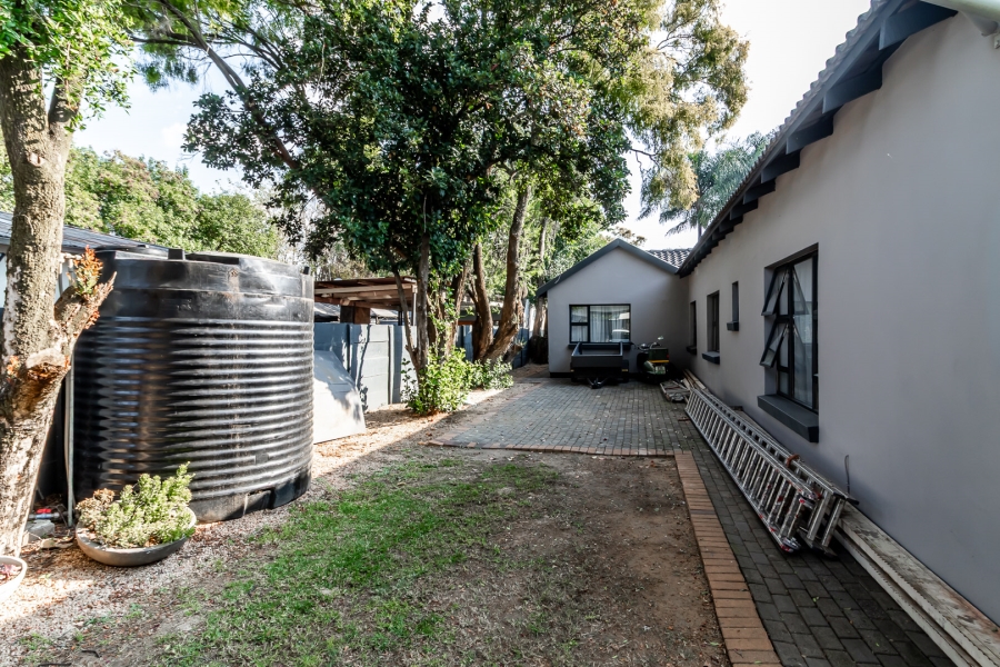 4 Bedroom Property for Sale in Rietfontein Gauteng