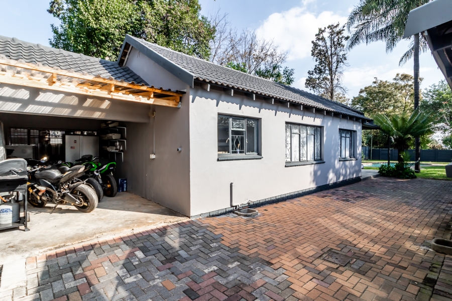 4 Bedroom Property for Sale in Rietfontein Gauteng