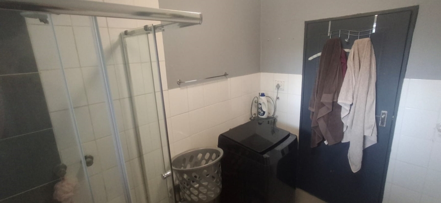4 Bedroom Property for Sale in Rietfontein Gauteng
