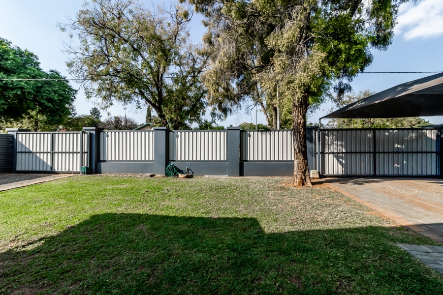 4 Bedroom Property for Sale in Rietfontein Gauteng