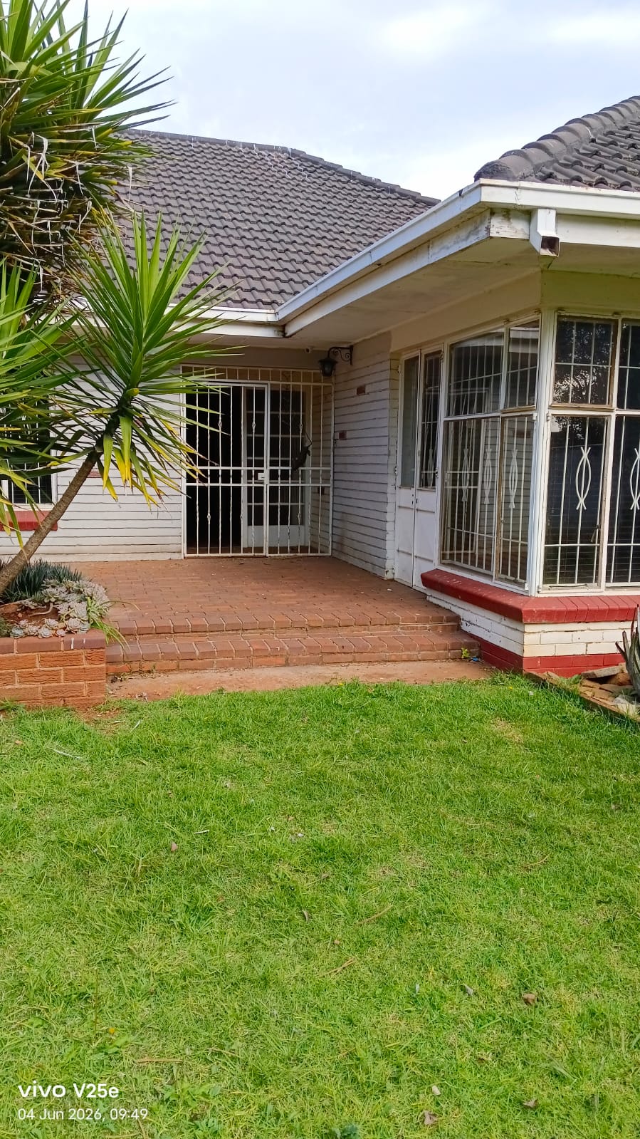 4 Bedroom Property for Sale in Strubenvale Gauteng