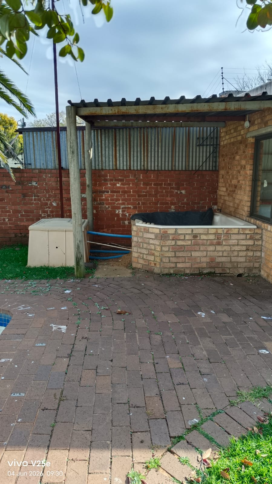4 Bedroom Property for Sale in Strubenvale Gauteng