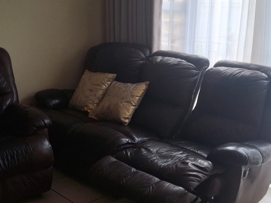 4 Bedroom Property for Sale in Greenstone Hill Gauteng