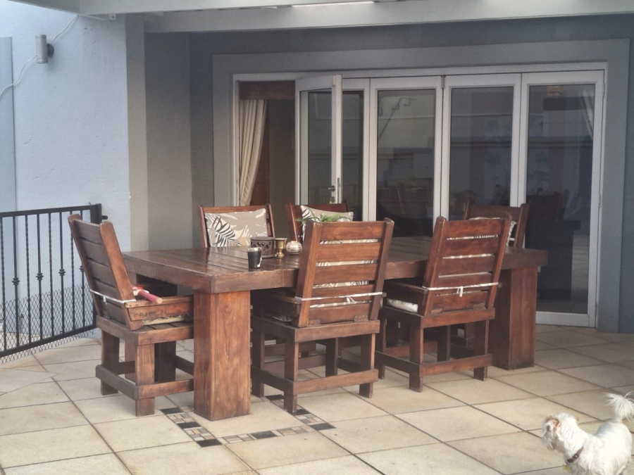 4 Bedroom Property for Sale in Greenstone Hill Gauteng