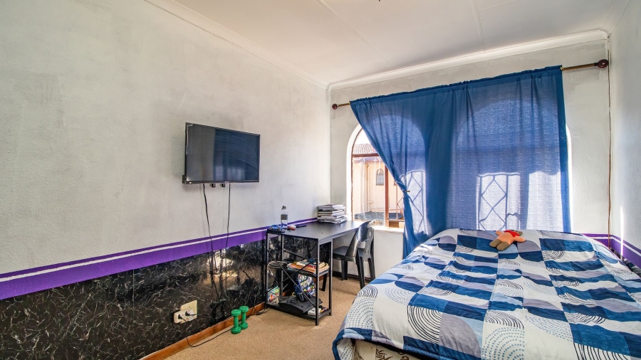 2 Bedroom Property for Sale in Edleen Gauteng