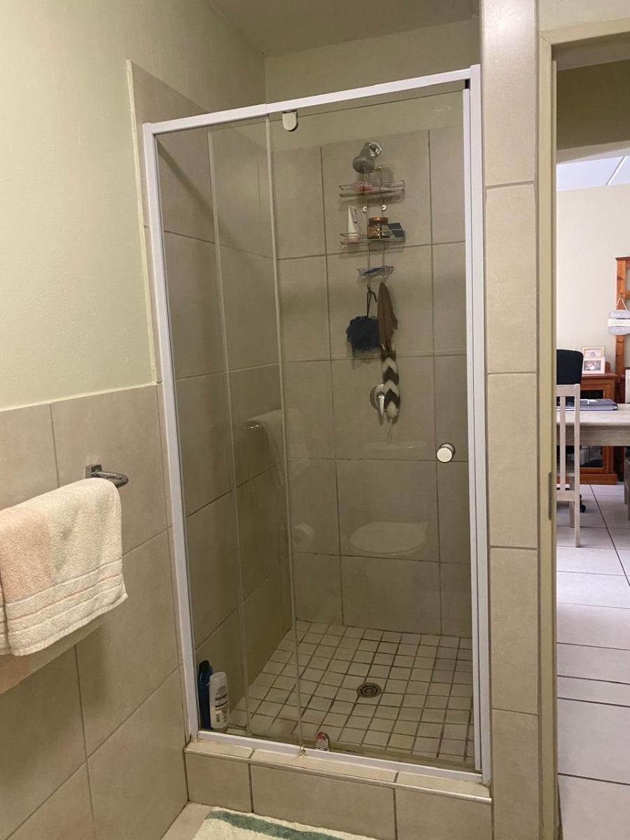 To Let 2 Bedroom Property for Rent in Brentwood Gauteng