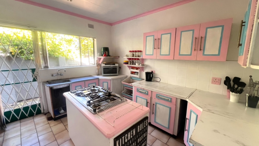 3 Bedroom Property for Sale in Crystal Park Gauteng