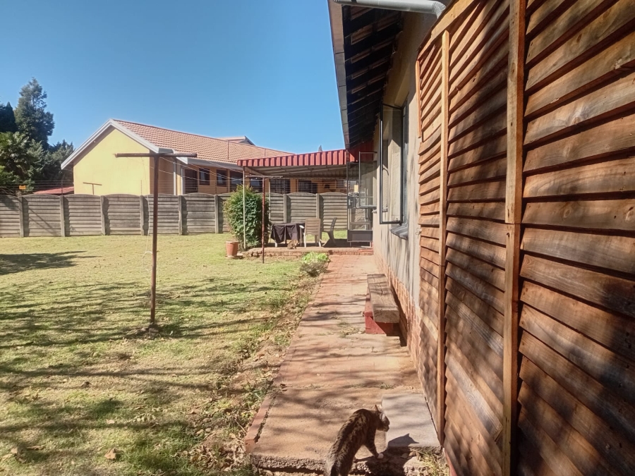 3 Bedroom Property for Sale in Crystal Park Gauteng