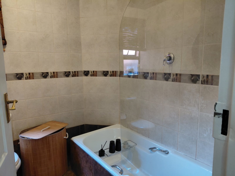 4 Bedroom Property for Sale in Benoni Central Gauteng