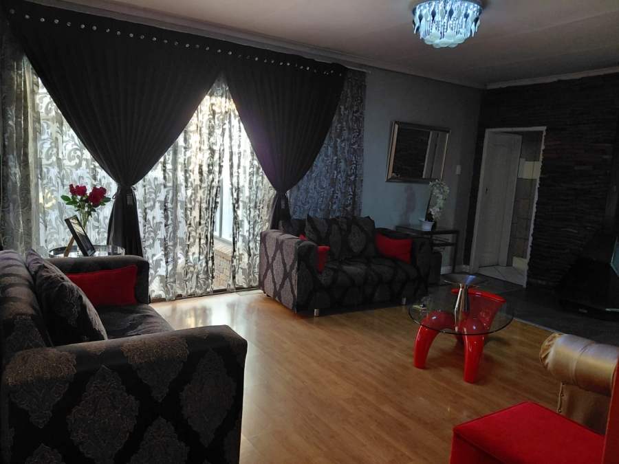 4 Bedroom Property for Sale in Benoni Central Gauteng