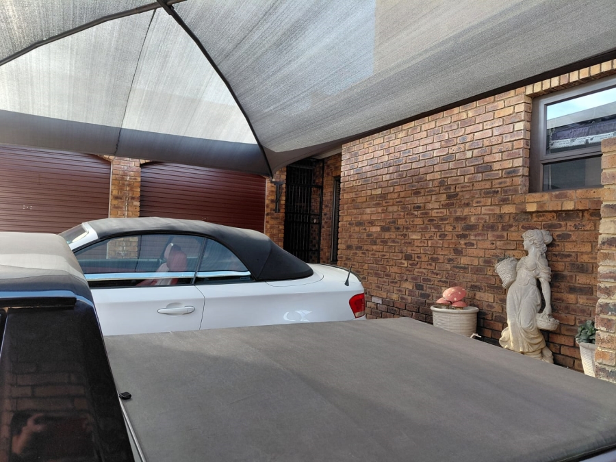 4 Bedroom Property for Sale in Benoni Central Gauteng