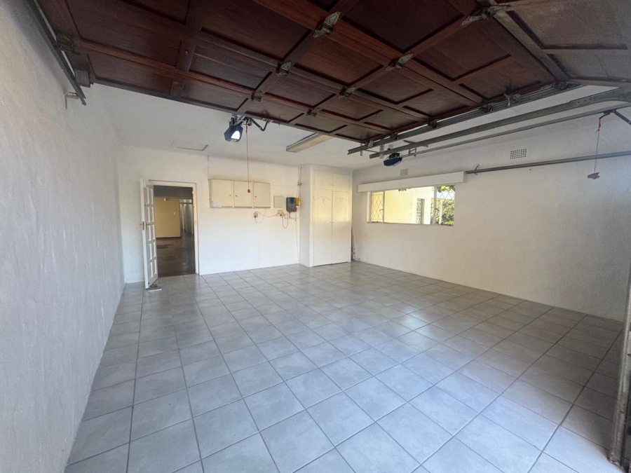To Let 4 Bedroom Property for Rent in Waterkloof Ridge Gauteng