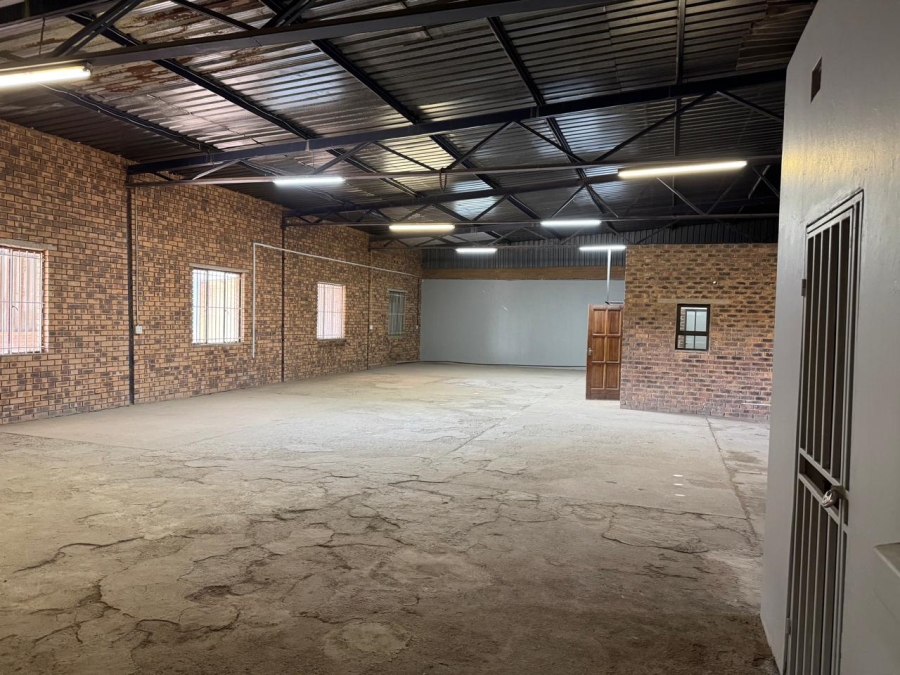 To Let Commercial Property for Rent in Benoni Central Gauteng