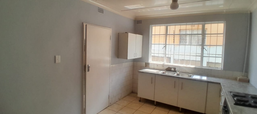 2 Bedroom Property for Sale in La Rochelle Gauteng