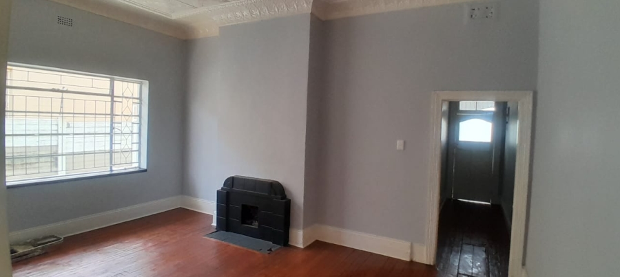 2 Bedroom Property for Sale in La Rochelle Gauteng