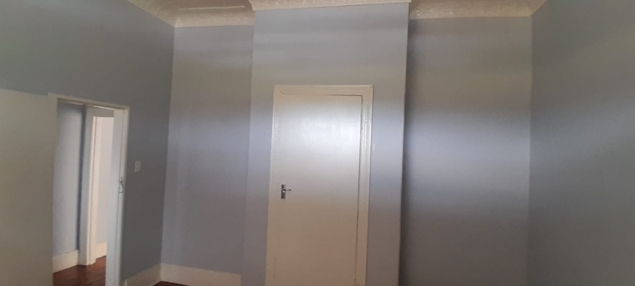 2 Bedroom Property for Sale in La Rochelle Gauteng