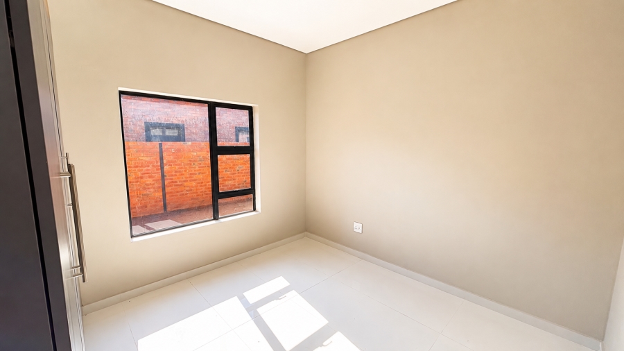 3 Bedroom Property for Sale in Annlin Gauteng