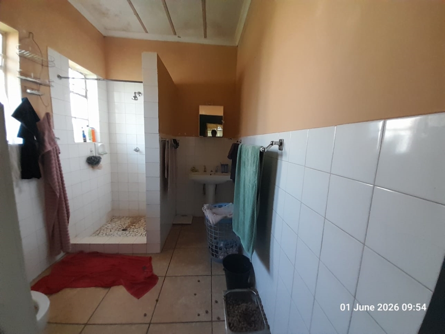 4 Bedroom Property for Sale in Onderstepoort Gauteng
