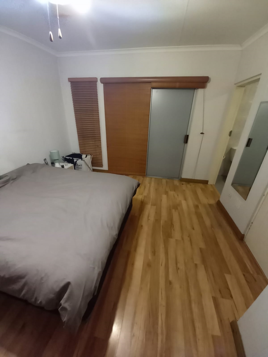 2 Bedroom Property for Sale in Vanderbijlpark SE Gauteng