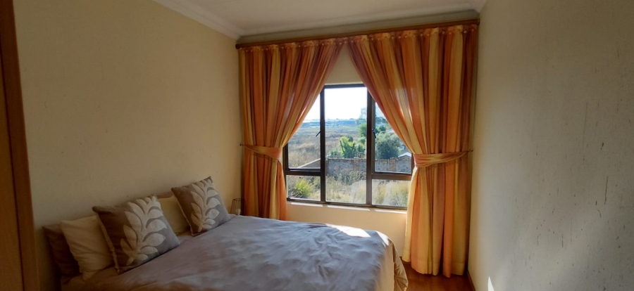 3 Bedroom Property for Sale in Sonneveld Gauteng