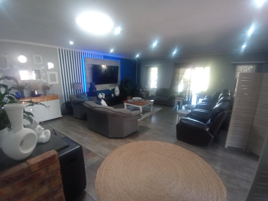 3 Bedroom Property for Sale in Mayberry Park Gauteng