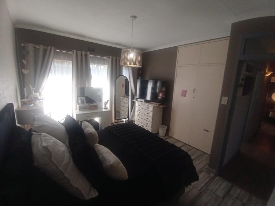 3 Bedroom Property for Sale in Mayberry Park Gauteng