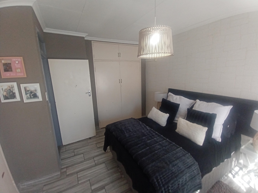 3 Bedroom Property for Sale in Mayberry Park Gauteng