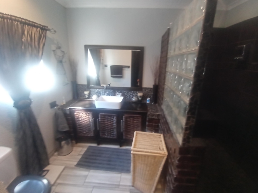 3 Bedroom Property for Sale in Mayberry Park Gauteng
