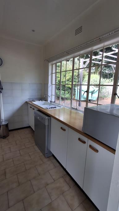To Let 1 Bedroom Property for Rent in Bedfordview Gauteng