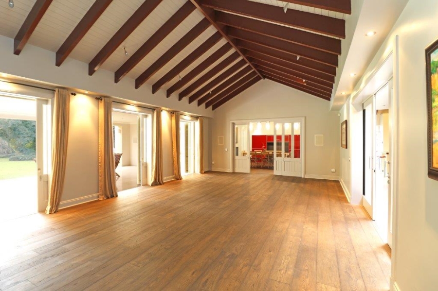 To Let 4 Bedroom Property for Rent in Saxonwold Gauteng