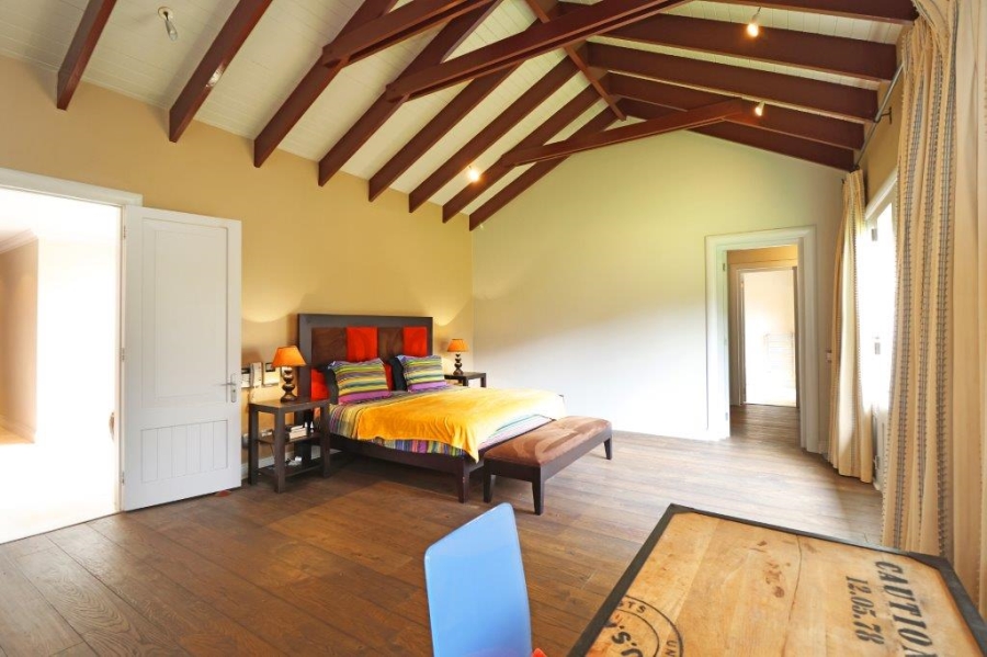 To Let 4 Bedroom Property for Rent in Saxonwold Gauteng