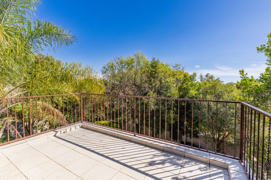 3 Bedroom Property for Sale in Maroeladal Gauteng
