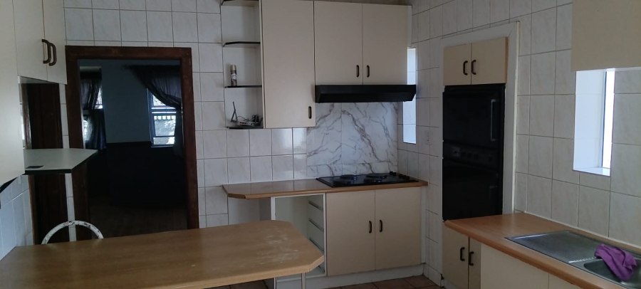 3 Bedroom Property for Sale in Dunnottar Gauteng