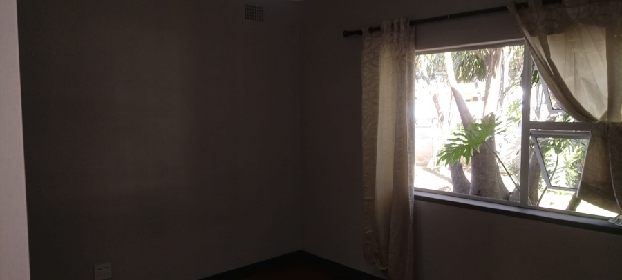 3 Bedroom Property for Sale in Dunnottar Gauteng
