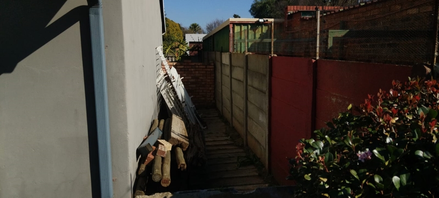 3 Bedroom Property for Sale in Dunnottar Gauteng