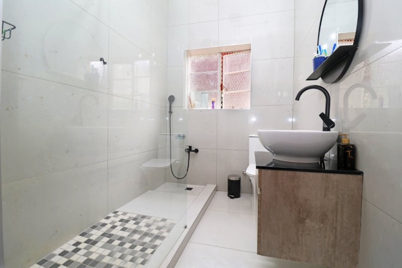 To Let 4 Bedroom Property for Rent in Greenside Gauteng