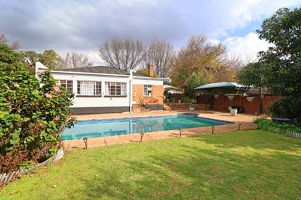 4 Bedroom Property for Sale in Greenside Gauteng