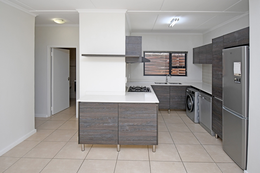 3 Bedroom Property for Sale in Greenstone Hill Gauteng
