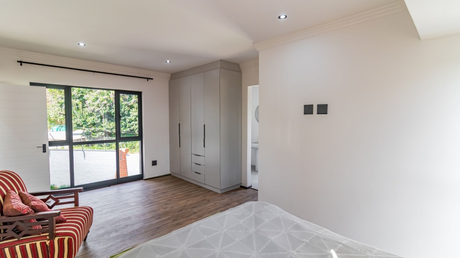 4 Bedroom Property for Sale in Helderfontein Estate Gauteng