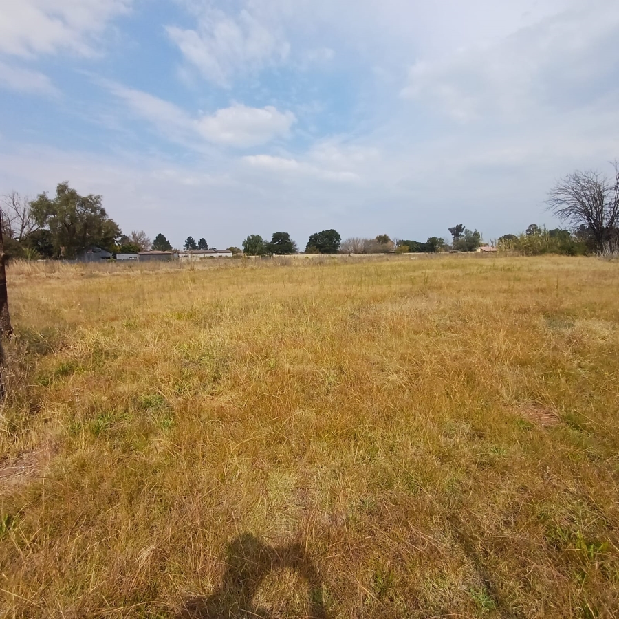 0 Bedroom Property for Sale in Kookrus Gauteng