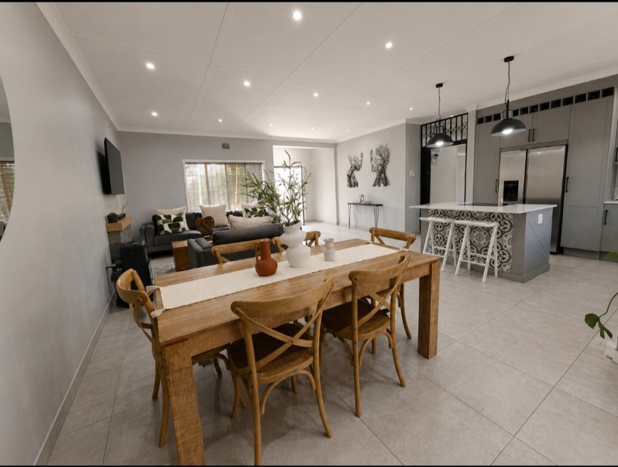 3 Bedroom Property for Sale in Three Rivers Gauteng