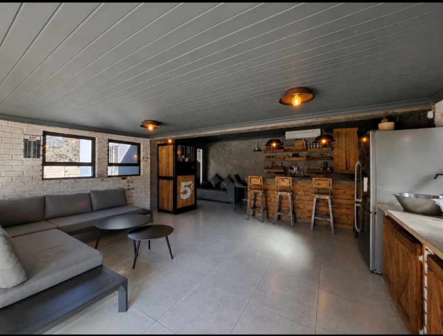 3 Bedroom Property for Sale in Three Rivers Gauteng