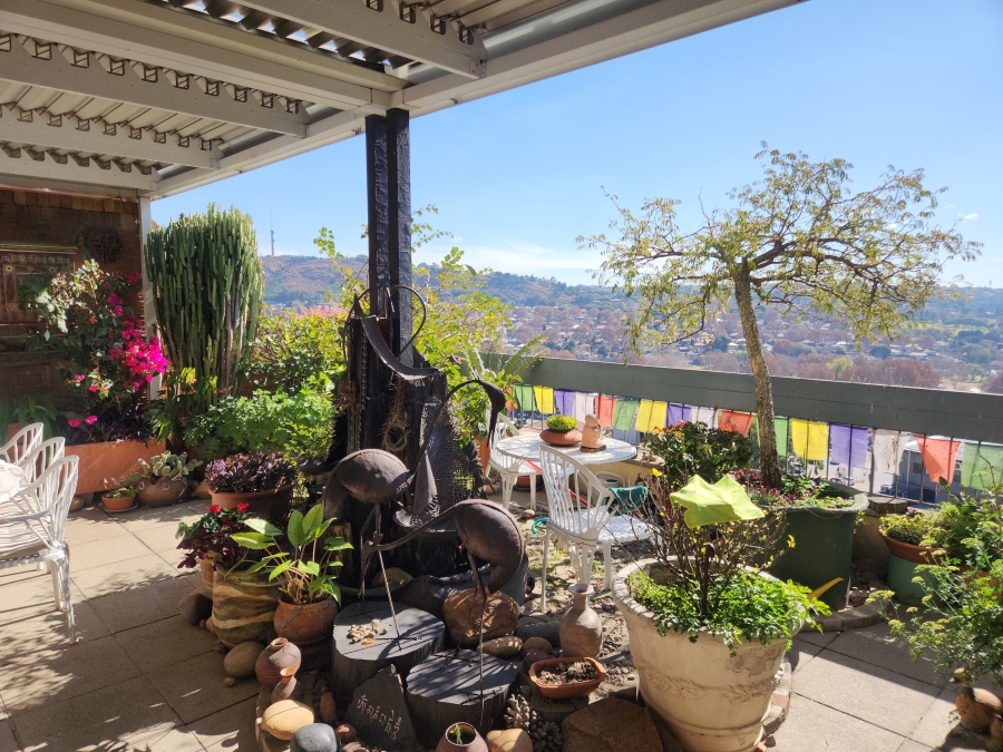 2 Bedroom Property for Sale in Kensington Gauteng