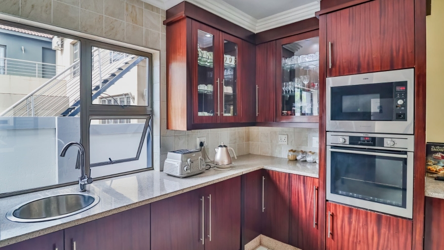 5 Bedroom Property for Sale in Aspen Lakes Gauteng