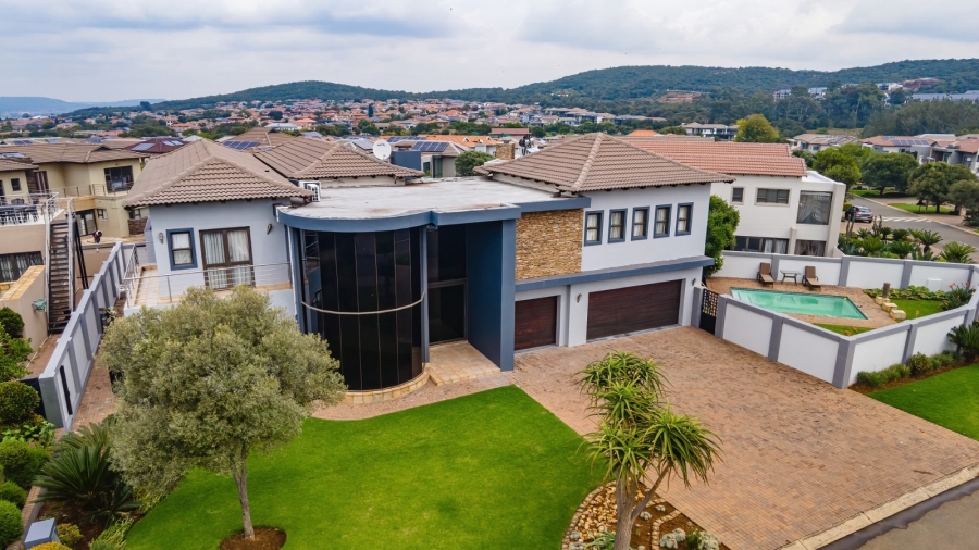 5 Bedroom Property for Sale in Aspen Lakes Gauteng