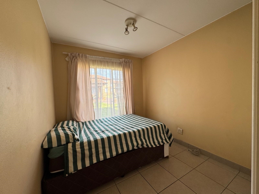To Let 1 Bedroom Property for Rent in Erand Gardens Gauteng