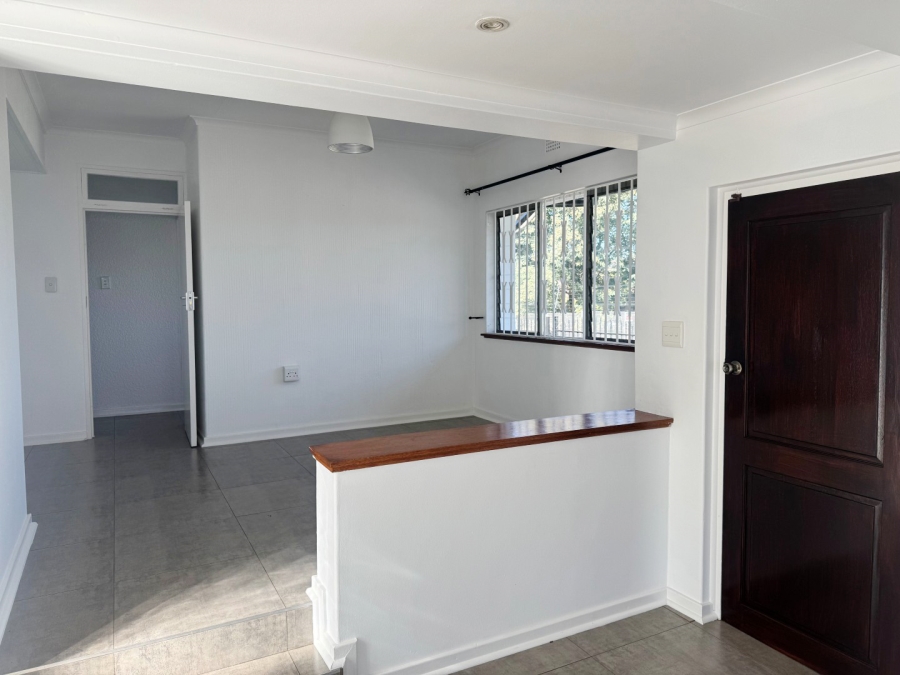 To Let 3 Bedroom Property for Rent in Parkmore Gauteng