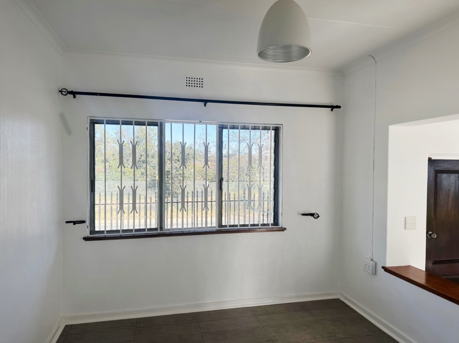 To Let 3 Bedroom Property for Rent in Parkmore Gauteng