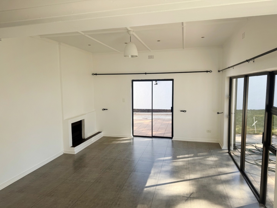 To Let 3 Bedroom Property for Rent in Parkmore Gauteng